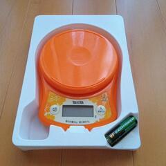 タニタデジタルお料理はかり　KD-812の画像