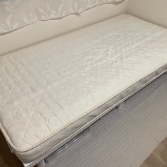 【無料】ベッドフレーム マットレス付き