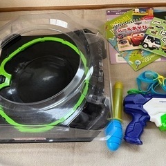 本日14時まで限定✴︎差し上げます ベイブレードXスタジアムと色...