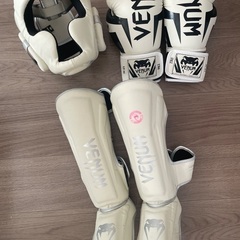 VENUM_キックボクシング装備