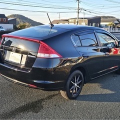 ホンダ　インサイト　黒の画像