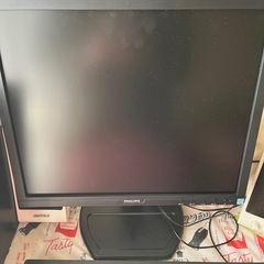 PHILIPS 17インチ ディスプレイ 使用日数1週間くらい