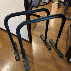 福岡より。トレーニング用ディップススタンド。