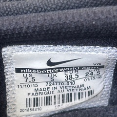 NIKE スリッポン 24.5cmの画像