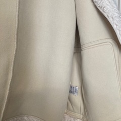 決まりました　GU ⭐︎新品タグ付きカーリーフリースジップベスト　Lサイズ　レディースの画像