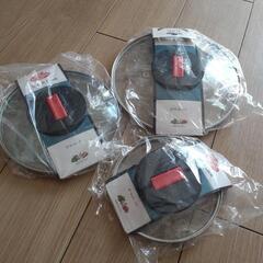 【新品未使用】バラリーニ クリック＆クック深型キャセロール

3点セット蓋付きの画像