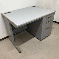 【至急】内田洋行（2）　イトーキ（2）　オフィス用デスク　4台まで