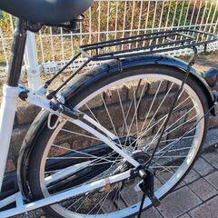 自転車 26 inch 白 Rivuletの画像