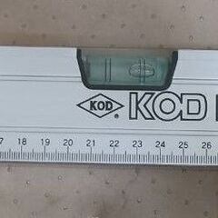 KOD L-270 450mm 箱型アルミレベル 水平器 アカツ...