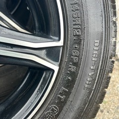 車のパーツ タイヤ、ホイールの画像