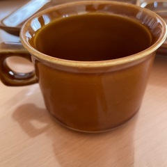 プレート皿とコーヒーカップのセットの画像