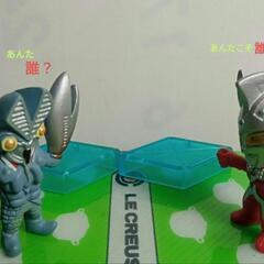 ミニフィギュアバルタン星人とウルトラセブン新品の画像