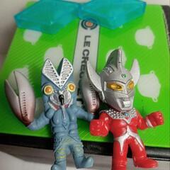 ミニフィギュアバルタン星人とウルトラセブン新品の画像