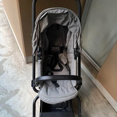 Cybex ベビーカーグレーレインカバー付き