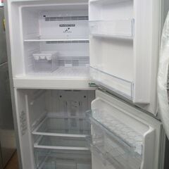 ⓸ 冷蔵庫 203L 2017年製 日立 2ドア R-20FA シルバー 200Lクラス インバーター HITACHI　☆ PayPay(ペイペイ)決済可能 ☆ 札幌市 豊平区 平岸 平岸店の画像