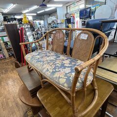 【リサイクルショップどりーむ鹿大前店】No.283　アンティークソファ　レトロソファ　ラタンソファー　レトロの画像