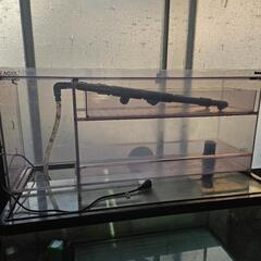 ニッソー NISSO 90cm曲げガラス水槽 希少ウェット&ドライ上部濾過 濾材大量の画像