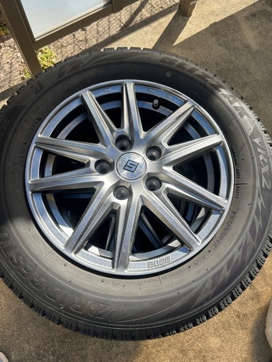 ブリヂストン　ブリザックVRX2スタッドレス