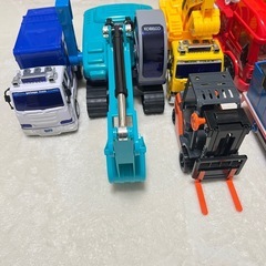 車　まとめ売り　西松屋など　おもちゃ　男の子　玩具　電車　消防車　ショベルカー　トーマスの画像