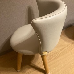 椅子@1脚の画像