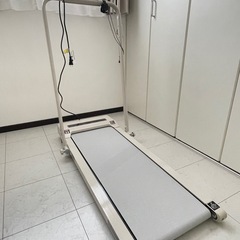 【最終値下げ👀💡】白くて可愛らしいウォーキングマシン！✨【ウォー...