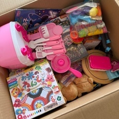 おもちゃ大量　無料にしました！！の画像