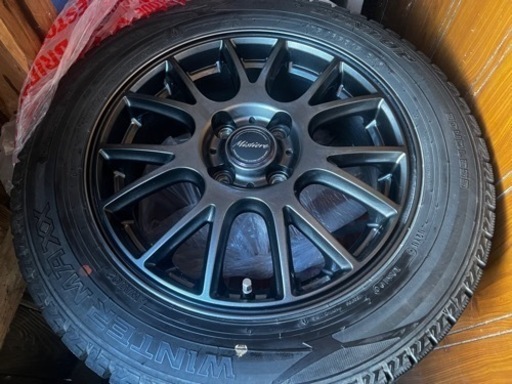 DUNLOP製175/65R15スタッドレスタイヤとMistiereホイールのセット