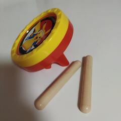 ハッピーセット　ピカチュウたいこの画像