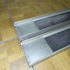 【中古】アルミ スロープ 2本セット 走行 幅180×長1800mm 車椅子 移動 段差 介護 施設の画像