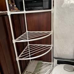 新品スチールコーナーラック