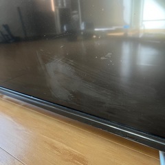 43型テレビの画像