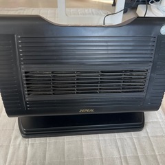 セラミックファンヒーター　ゼピール