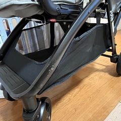Joie ジョイー　二人乗りベビーカー エヴァライトデュオ　グレーフランネル　レインカバー付の画像