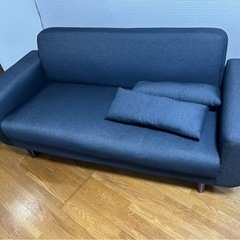  美品 LOWYA 2人掛けソファ 定価34990円 ベルベット調 脚なし 