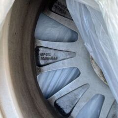 中古ブリヂストンスタッドレスタイヤ | 4本の画像