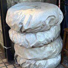 中古ブリヂストンスタッドレスタイヤ | 4本の画像