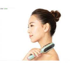 【新品未使用】頭皮，顔，首に使えるミロクブラシ グリーンの画像