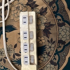 電源タップ　スイッチング1.5m　2、3個セットの画像