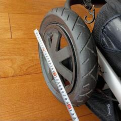 クイニーバズ　Quinny buzz 3輪ベビーカーの画像