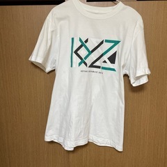 欅坂46のTシャツ3枚組の画像