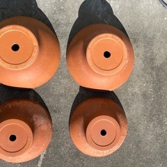 イタリア製陶器植木鉢の画像