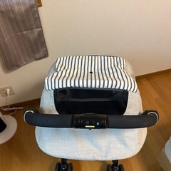 値下げ!!Combi ベビーカー　スゴカルαの画像
