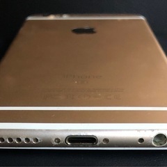 iPhone 6s  64GB ゴールド！の画像