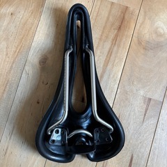 SELLE SMP HELL ヘル  イタリア製　サドルの画像