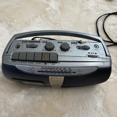 レトロ✨カセットテープ　ラジカセ　の画像