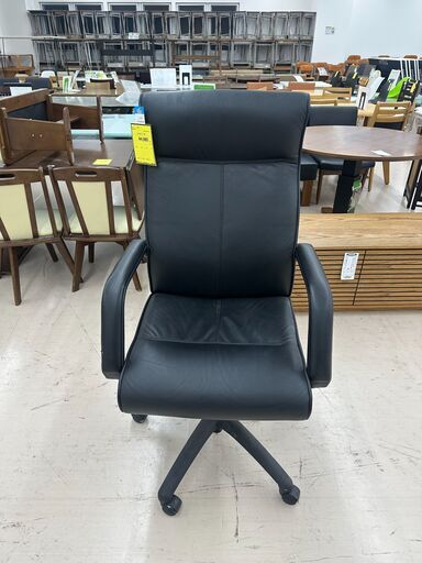 Wa1641 オフィスチェア　ブラック