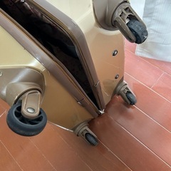 スヌーピーキャリーケースの画像