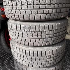 スタッドレス 165/65R15 ダンロップ ウインターマックスWM01 ６J ５H PCD114.3 2019年 セレナで使用の画像