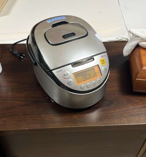 炊飯器 Used Tiger Rice Cooker | 5 Cups of Rice