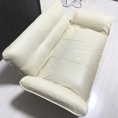 [受け渡し予定者確定済]
レザー調　2人掛けソファ(2/7まで)の画像